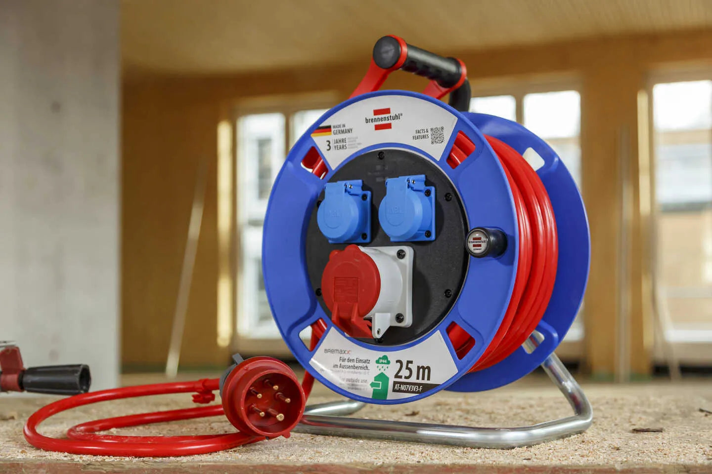 Brennenstuhl krachtstroomkabelhaspel 25 meter with 3-phase 5x1.5mm² CEE 16A power cable reel for industrial use